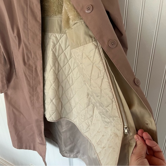 Vintage Mauve Trench Coat Belted Faux Fur Lined Light Purple Weather Resistant - Picture 5 of 15